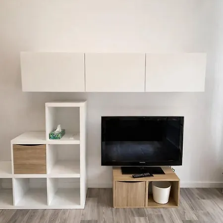 Lumineux Avec Balcon A * Hyeres