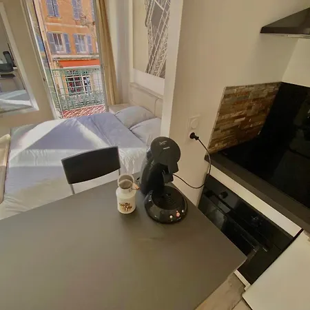 Lumineux Avec Balcon A Апартаменты *
