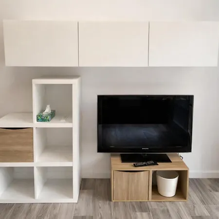 Lumineux Avec Balcon A Апартаменты